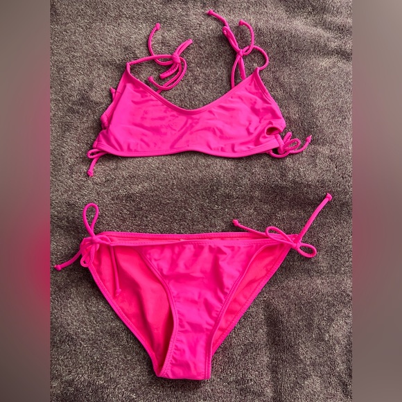 No Boundaries Other - NEON PINK BIKINI SIZE M